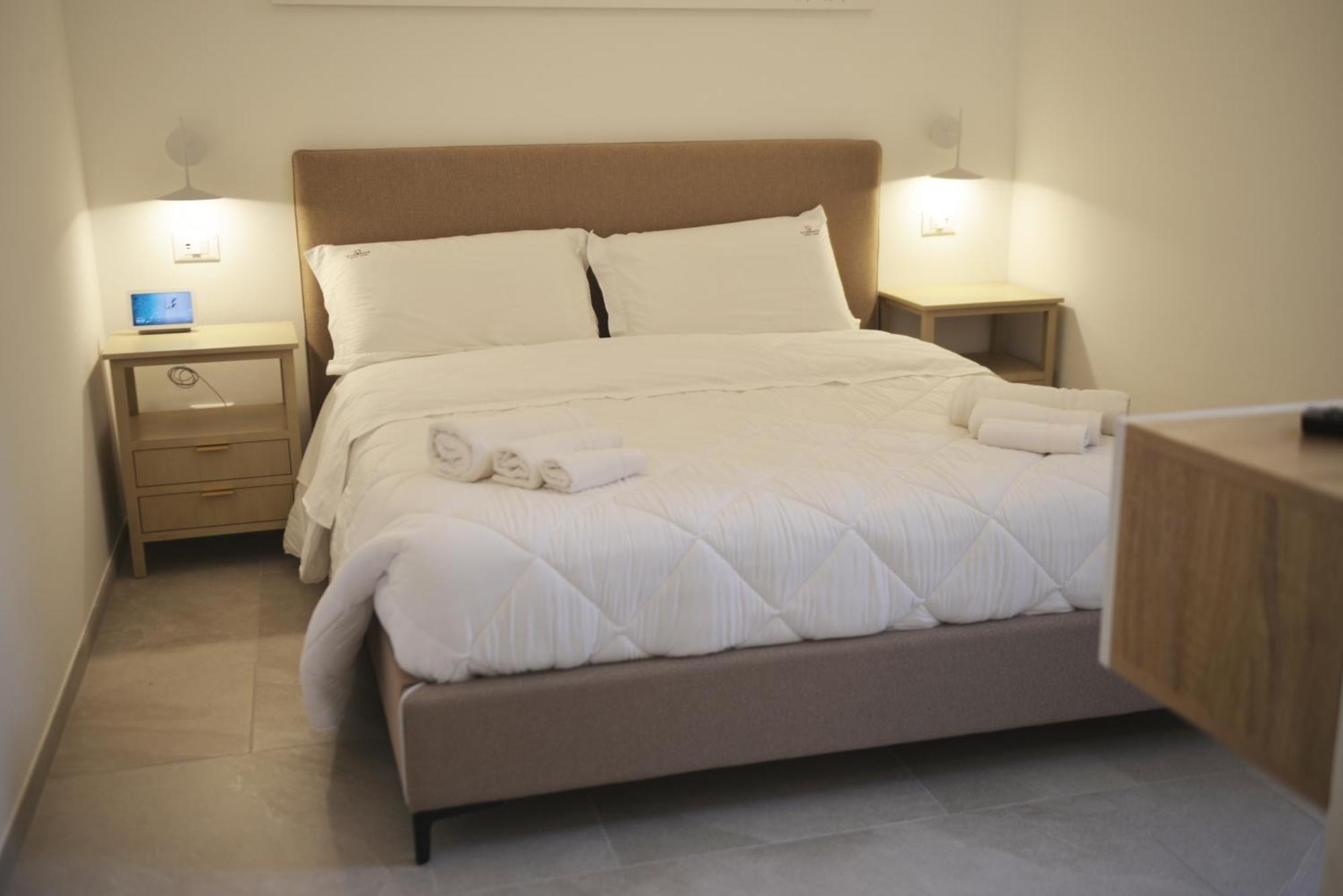 Ellements - Luxury Rooms Brindisi Eksteriør billede